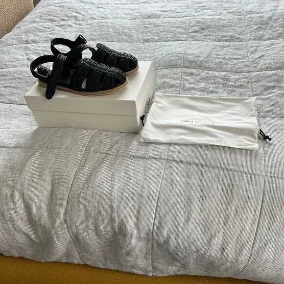 FREDA SALVADOR Sera Fisherman sandal in black raffia, size 7, NEW in box - Picture 12 of 12